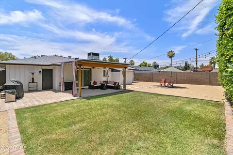 Exterior - 3416 E Amelia Ave, Phoenix, AZ 85018 photo 2 of 3