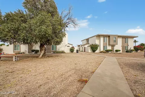 7775 W Glenn Dr, Glendale, AZ 85303