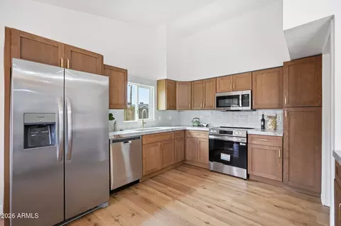 Kitchen - 4431 E Towne Ln, Gilbert, AZ 85234 photo 3 of 4