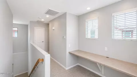 Entry Way - 856 S Colonial Dr, Gilbert, AZ 85296 photo 1 of 2