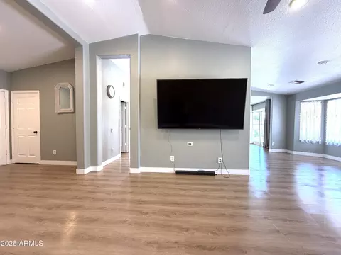 Living - 329 W Brisa Dr, Gilbert, AZ 85233 photo 4 of 9