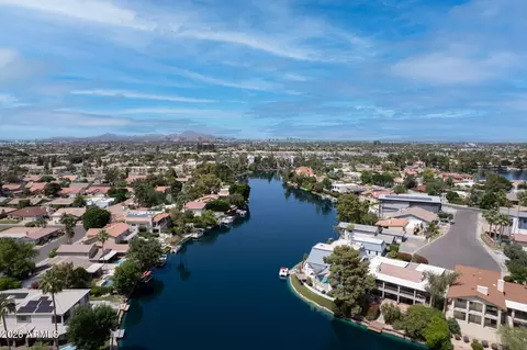 View/Area - 975 E Lobster Trap Ln, Tempe, AZ 85283 photo 7 of 9