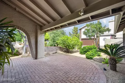 Exterior - 975 E Lobster Trap Ln, Tempe, AZ 85283 photo 5 of 11