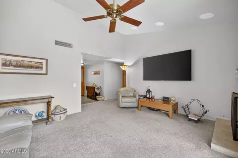 Living - 975 E Lobster Trap Ln, Tempe, AZ 85283 photo 2 of 2