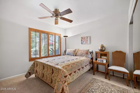 Bedroom - 975 E Lobster Trap Ln, Tempe, AZ 85283 photo 4 of 4