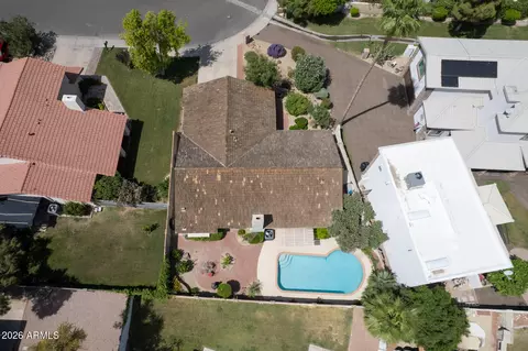 View/Area - 975 E Lobster Trap Ln, Tempe, AZ 85283 photo 6 of 9