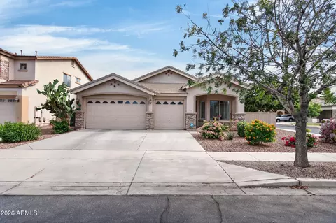 8837 W Midway Ave, Glendale, AZ 85305