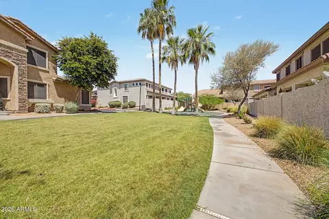 Exterior - 1024 E Frye Rd #1065, Phoenix, AZ 85048 photo 10 of 15