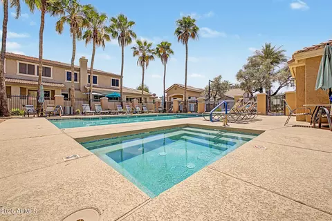 Exterior - 1024 E Frye Rd #1065, Phoenix, AZ 85048 photo 7 of 15