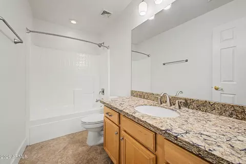 Bath - 1024 E Frye Rd #1065, Phoenix, AZ 85048 photo 3 of 3