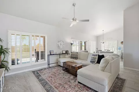 24950 S Lakewood Dr, Sun Lakes, AZ 85248