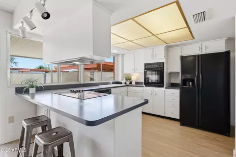 4713 W Northern Ave, Glendale, AZ 85301