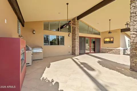 Exterior - 1435 E Rancho Dr, Phoenix, AZ 85014 photo 7 of 10