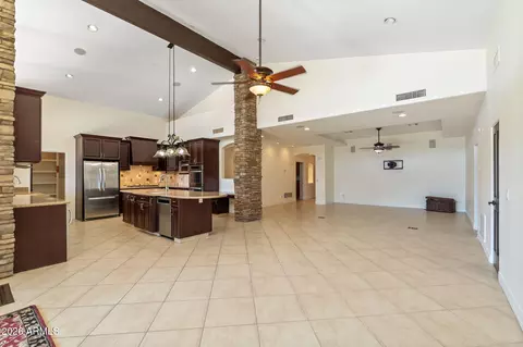 Living - 1435 E Rancho Dr, Phoenix, AZ 85014 photo 7 of 12