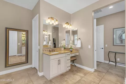 Entry Way - 6834 S Jacqueline Way, Gilbert, AZ 85298 photo 3 of 5