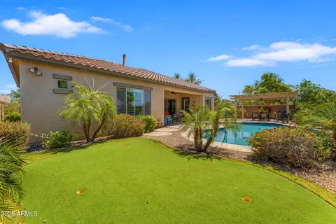 Exterior - 6834 S Jacqueline Way, Gilbert, AZ 85298 photo 11 of 15