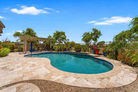 Exterior - 6834 S Jacqueline Way, Gilbert, AZ 85298 photo 10 of 15