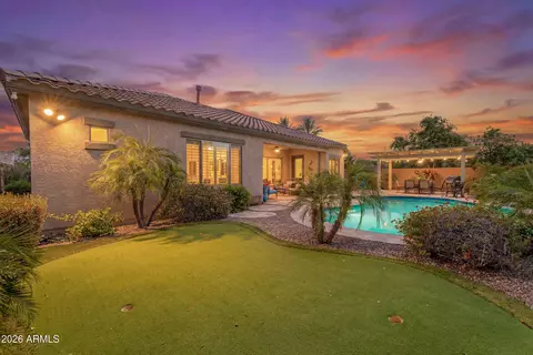 Exterior - 6834 S Jacqueline Way, Gilbert, AZ 85298 photo 12 of 15