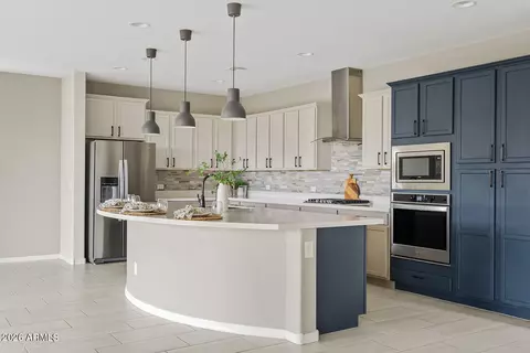 Kitchen - 9743 E Torino Ave, Mesa, AZ 85212 photo 5 of 8