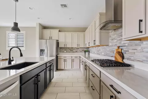 Kitchen - 9743 E Torino Ave, Mesa, AZ 85212 photo 7 of 8