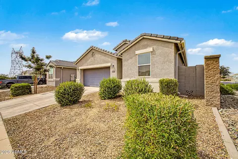 Exterior - 3310 W Seaver Ave, Apache Junction, AZ 85120 photo 3 of 9