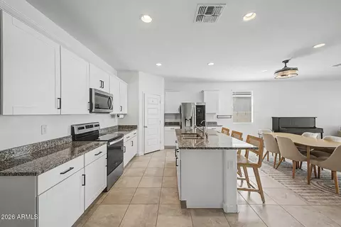 Kitchen - 3310 W Seaver Ave, Apache Junction, AZ 85120 photo 3 of 5