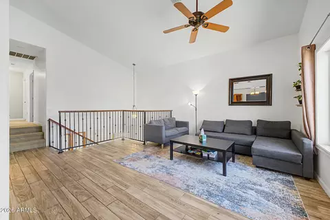 Living - 3729 E Taro Ln, Phoenix, AZ 85050 photo 2 of 5