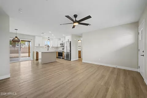 Living - 6426 S 47th St, Phoenix, AZ 85042 photo 2 of 3