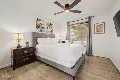 Bedroom - 1632 E Palmcroft Dr, Tempe, AZ 85282 photo 6 of 8