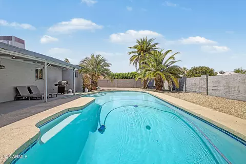 Exterior - 1632 E Palmcroft Dr, Tempe, AZ 85282 photo 3 of 6