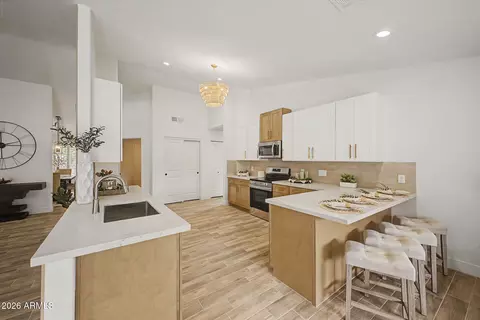 Kitchen - 8382 S Mill Ave, Tempe, AZ 85284 photo 4 of 6