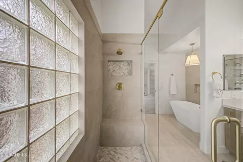 Bath - 8382 S Mill Ave, Tempe, AZ 85284 photo 5 of 8