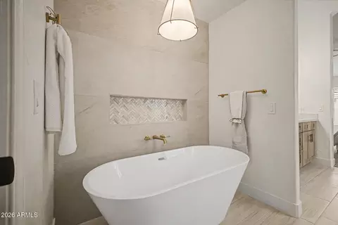 Bath - 8382 S Mill Ave, Tempe, AZ 85284 photo 6 of 8