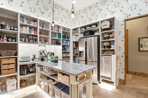 Kitchen - 2286 E Plum St, Gilbert, AZ 85298 photo 4 of 4