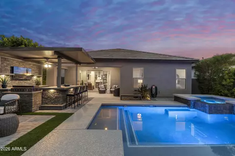 Exterior - 6514 E Libby St, Phoenix, AZ 85054 photo 12 of 14