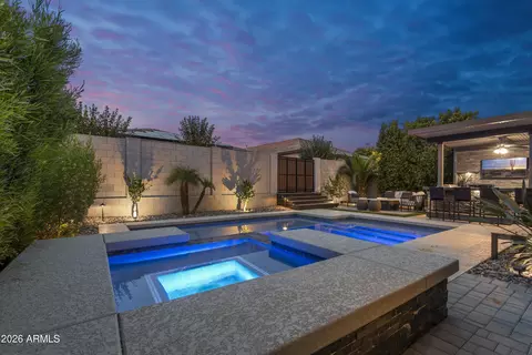 Exterior - 6514 E Libby St, Phoenix, AZ 85054 photo 9 of 14
