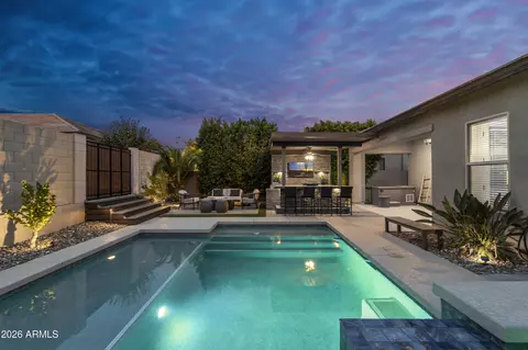 Exterior - 6514 E Libby St, Phoenix, AZ 85054 photo 7 of 14