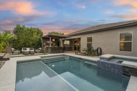 Exterior - 6514 E Libby St, Phoenix, AZ 85054 photo 4 of 14