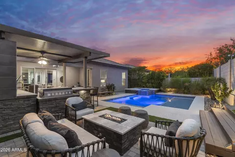 6514 E Libby St, Phoenix, AZ 85054