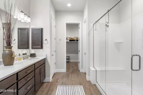 Entry Way - 6514 E Libby St, Phoenix, AZ 85054 photo 6 of 8