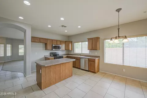 Kitchen - 4567 E Firestone Dr, Chandler, AZ 85249 photo 2 of 4