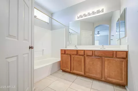 Bath - 4567 E Firestone Dr, Chandler, AZ 85249 photo 3 of 6