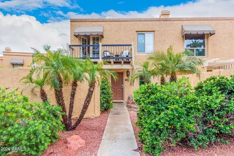 716 E North Ln #1, Phoenix, AZ 85020