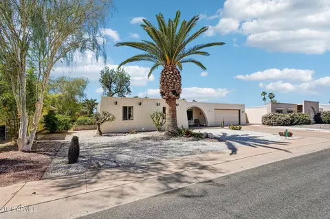 10733 W Brookside Dr, Sun City, AZ 85351