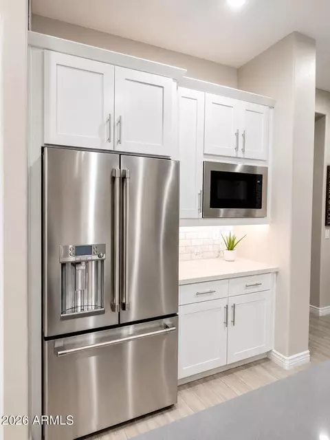 Kitchen - 10603 E Tumbleweed Ave, Mesa, AZ 85212 photo 6 of 7