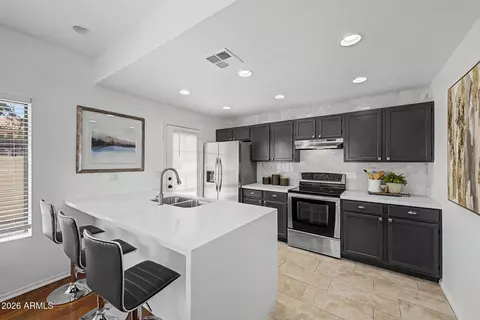 1017 E Maryland Ave #108, Phoenix, AZ 85014