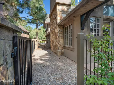Exterior - 1735 Elysian Ct, Flagstaff, AZ 86005 photo 6 of 7