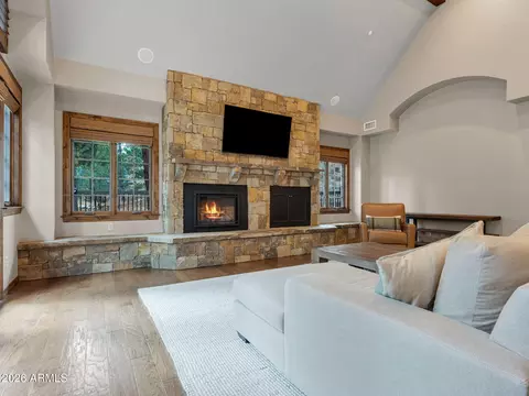 Living - 1735 Elysian Ct, Flagstaff, AZ 86005 photo 3 of 4
