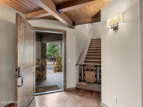 Entry Way - 1735 Elysian Ct, Flagstaff, AZ 86005 photo 2 of 3