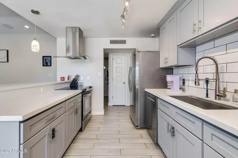Kitchen - 3608 E Janice Way, Phoenix, AZ 85032 photo 4 of 7